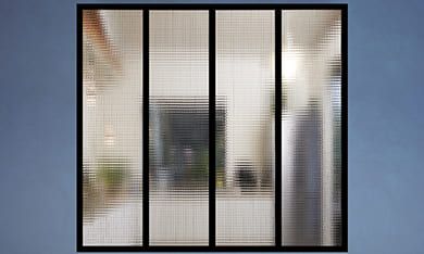 Verre armé petites mailles